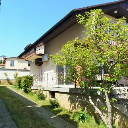Home-service Apartman 아파트 Hévíz