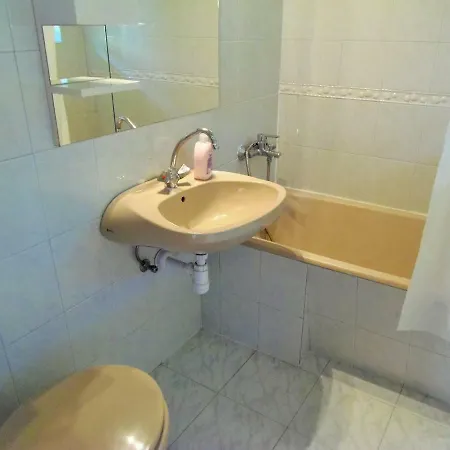 Home-service Apartman 아파트 Hévíz