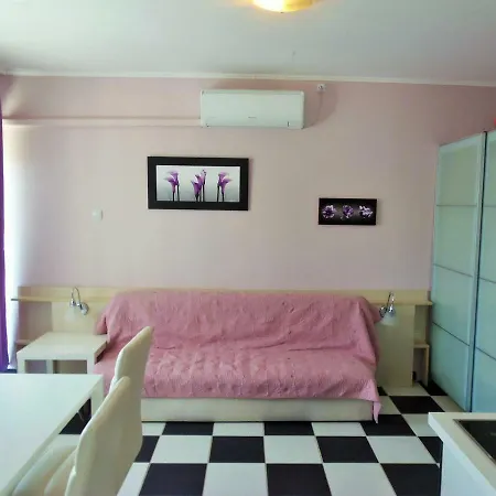 Home-service Apartman 아파트 Hévíz