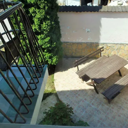 Home-service Apartman